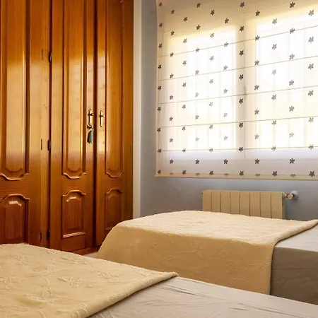 Ca Galeretes بيت للعطل *